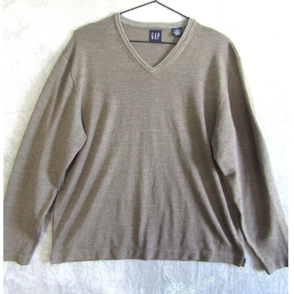 GAP Mens V Neck Sweater 100% Merino Wool Taupe Size L Casual Basic